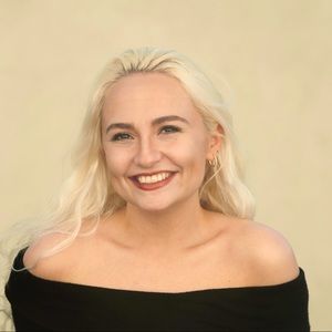 Meet your Posher, Celeste